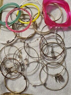 Assorted Silver and Colored Women’s Bangle Bracelet Set
